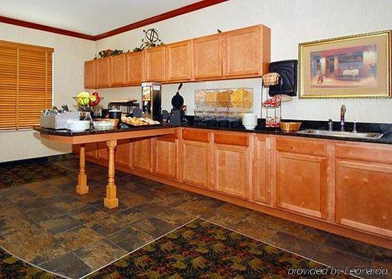 Deforest Comfort Inn & Suites Madison North מסעדה תמונה